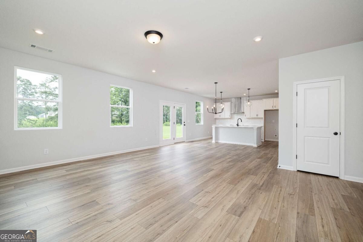 641 Jasmine Woods Drive Property Photo 15