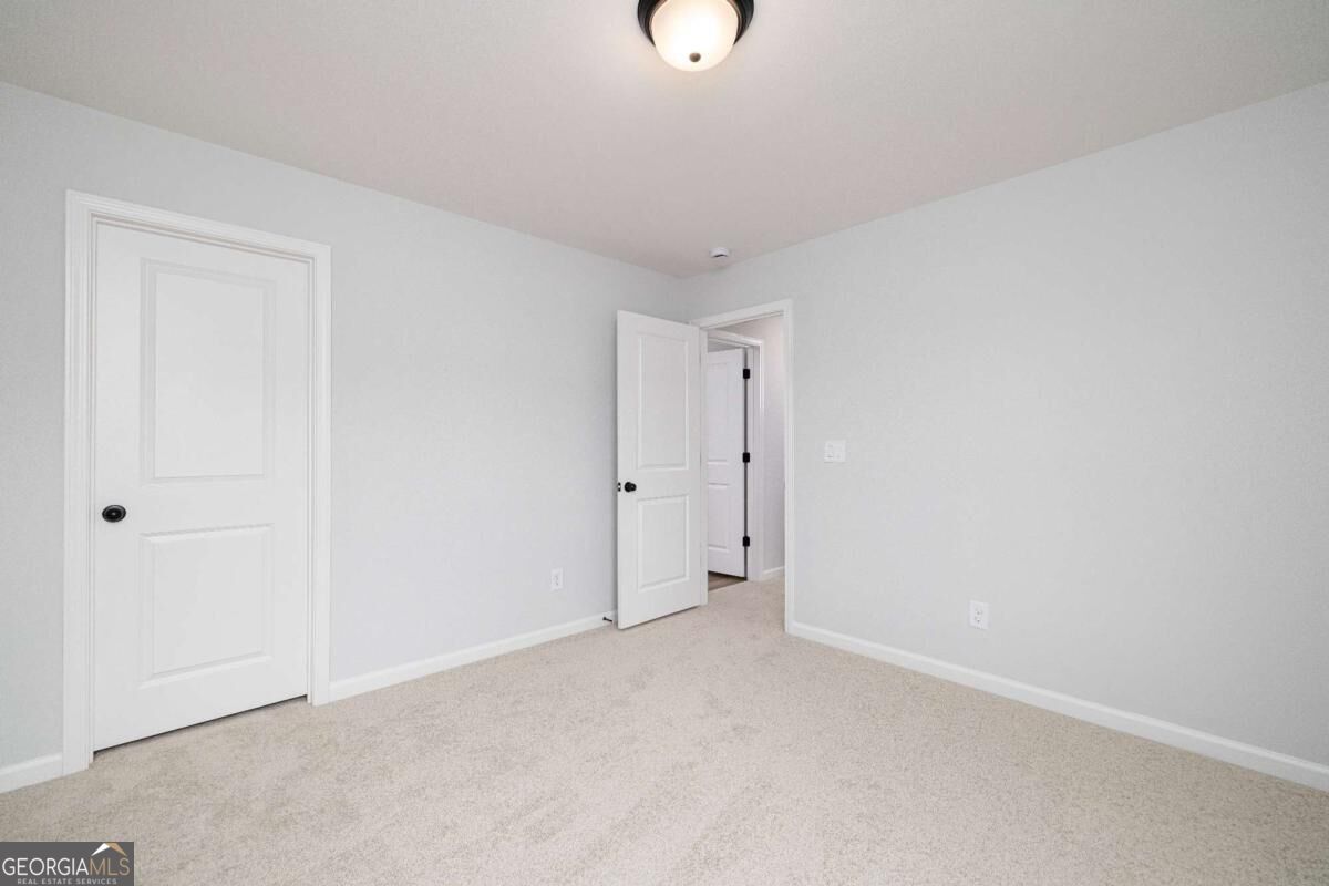 641 Jasmine Woods Drive Property Photo 35