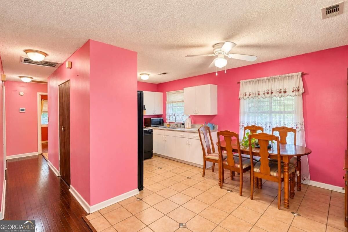 1785 Bond Drive Sw Property Photo 9