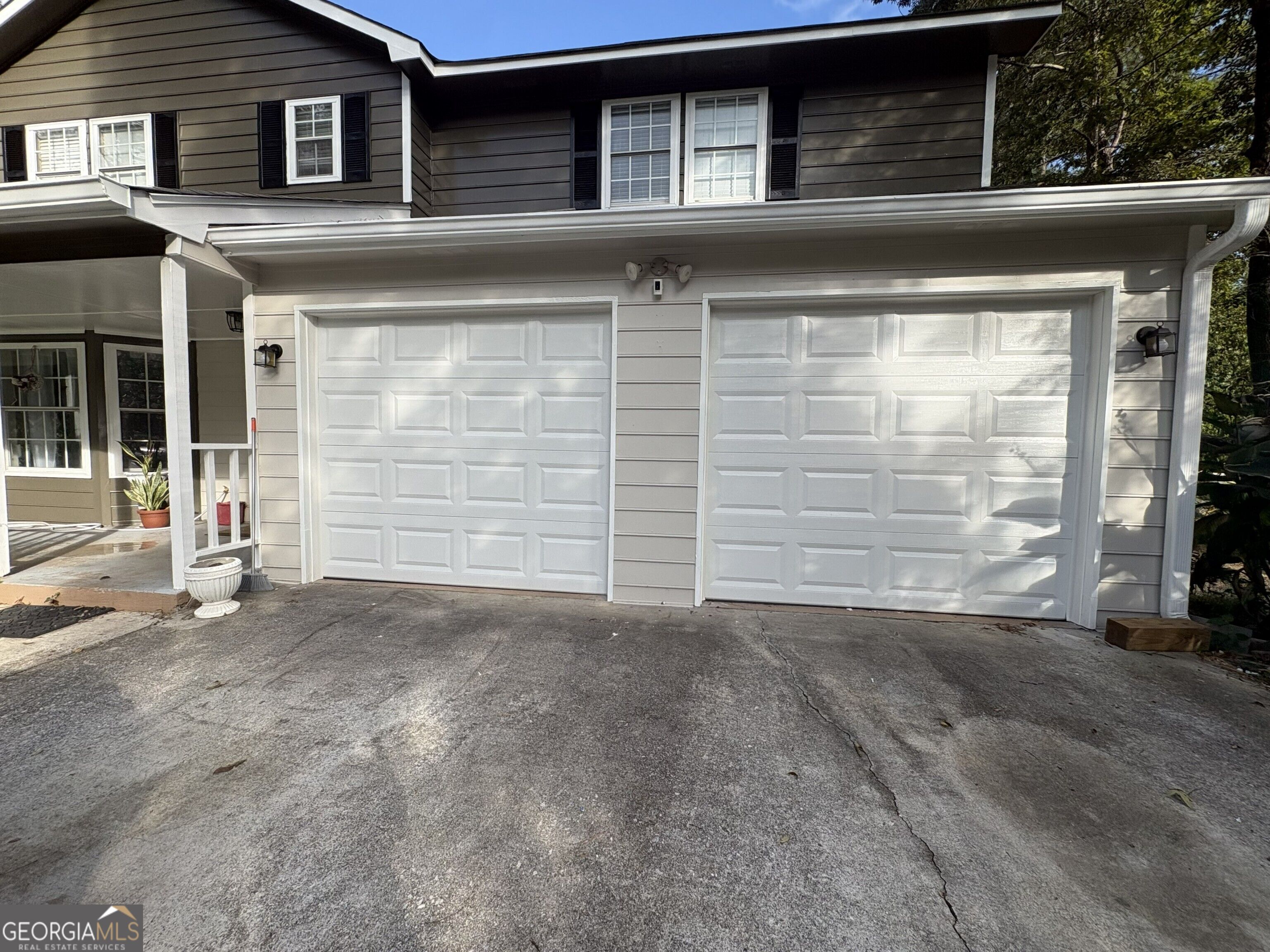 320 Cottonpatch Road Property Photo 2