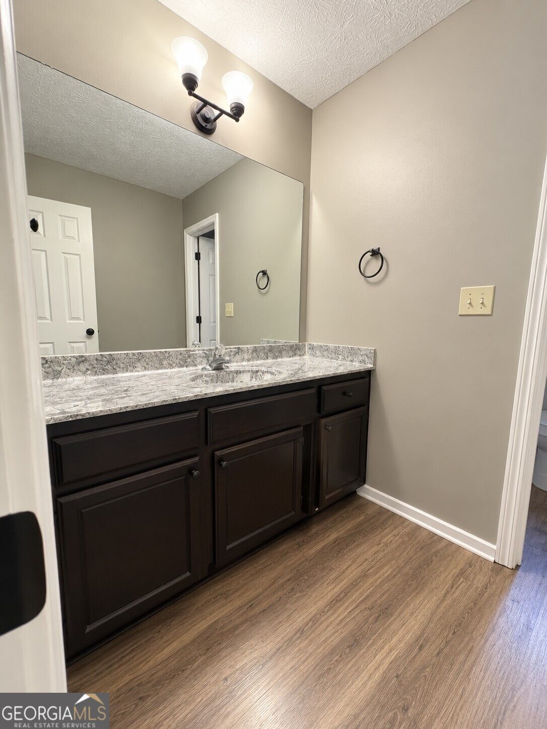 320 Cottonpatch Road Property Photo 4