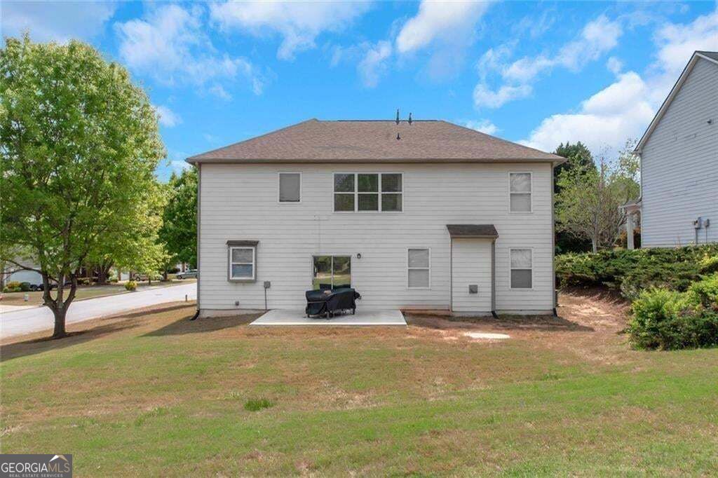 3152 Spruce Way Property Photo 3