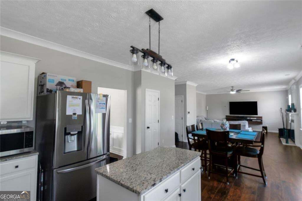 3152 Spruce Way Property Photo 17