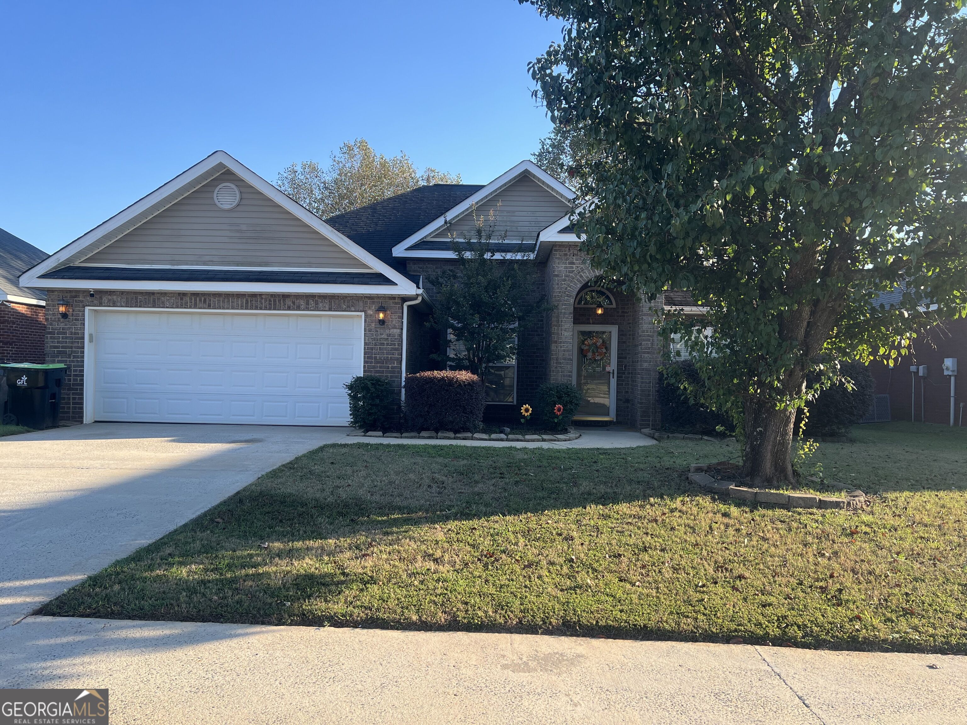 104 Alexis Way Property Photo 1