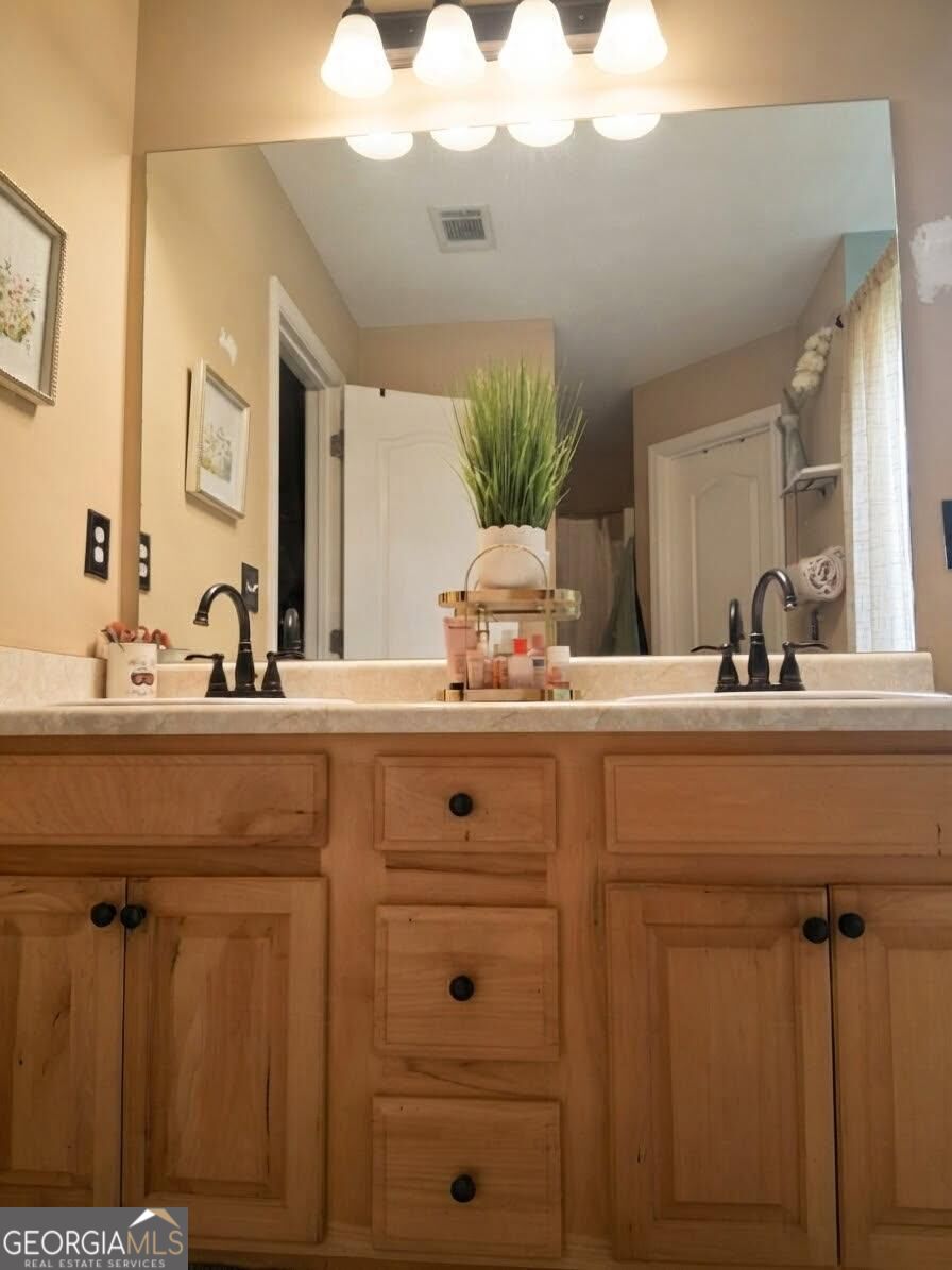 104 Alexis Way Property Photo 4