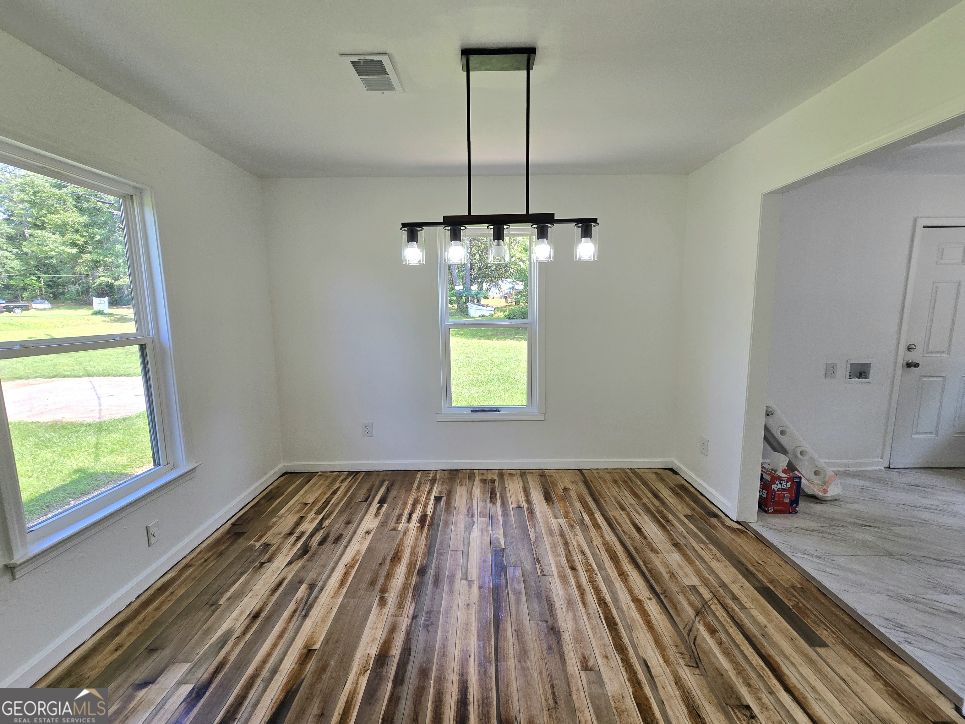 1190 Johnson Road Property Photo 6