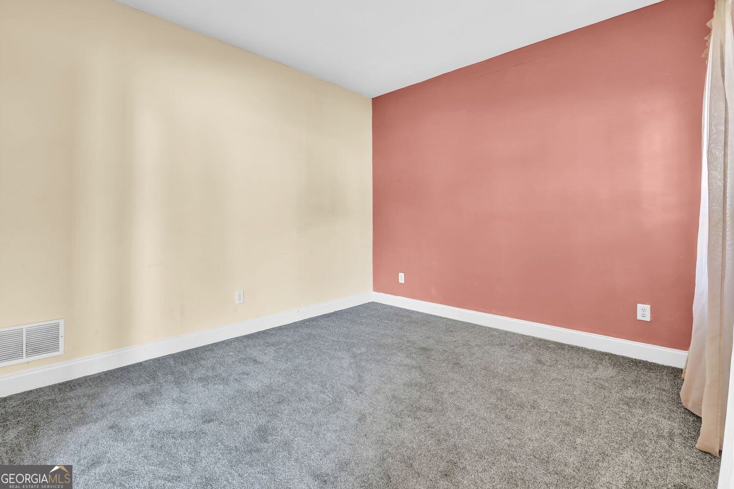 3736 Landmark Drive Property Photo 7