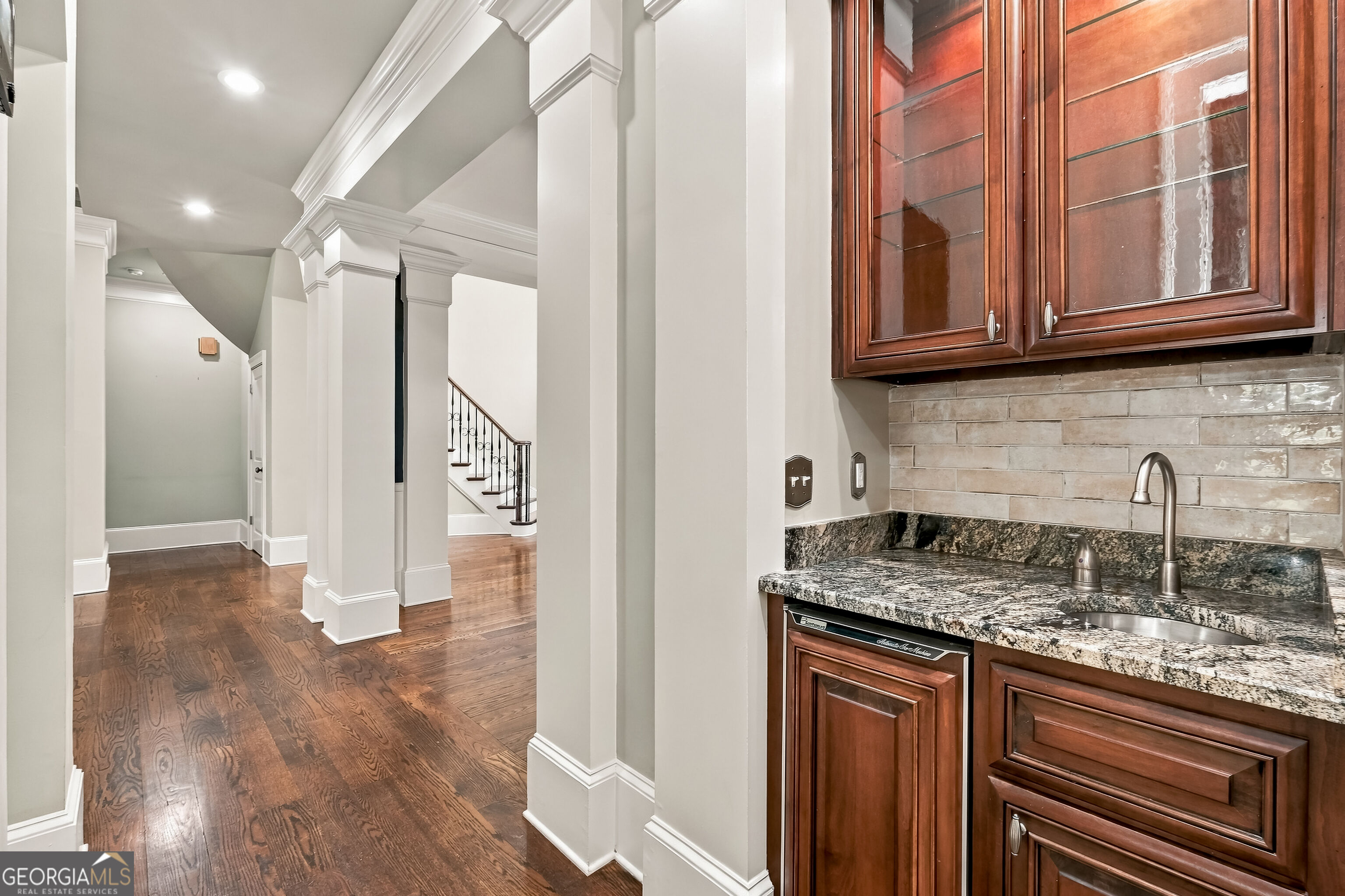 6221 Random Winds Bluff Property Photo 33
