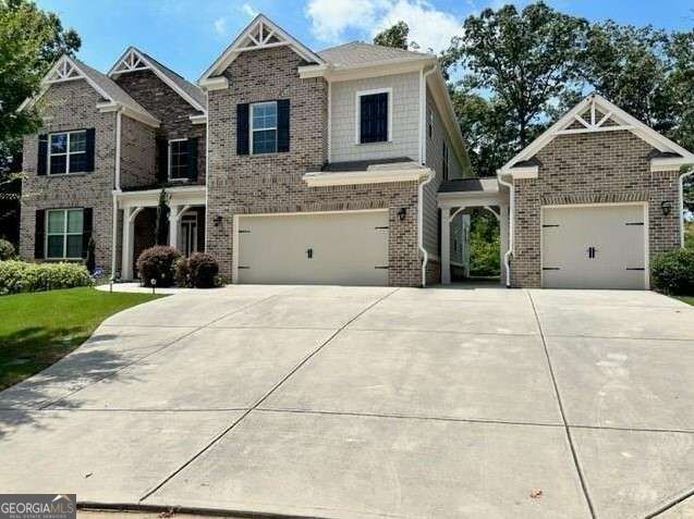 1740 Ashbury Park Drive Property Photo 2
