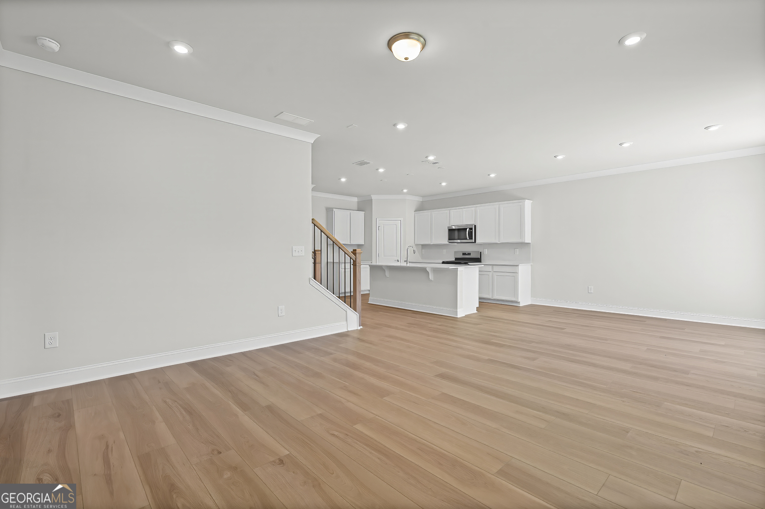 252 Nesta Grove Drive Property Photo 6