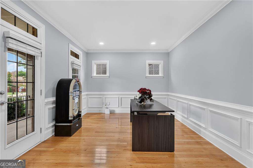 4640 Notting Hill Drive Property Photo 12