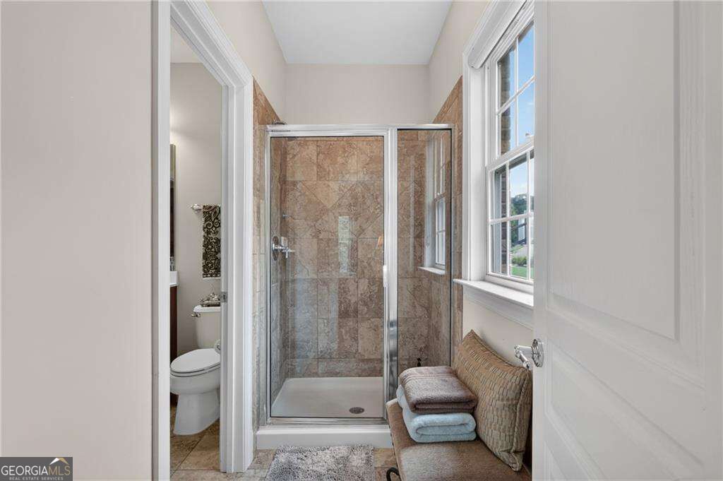 4640 Notting Hill Drive Property Photo 17