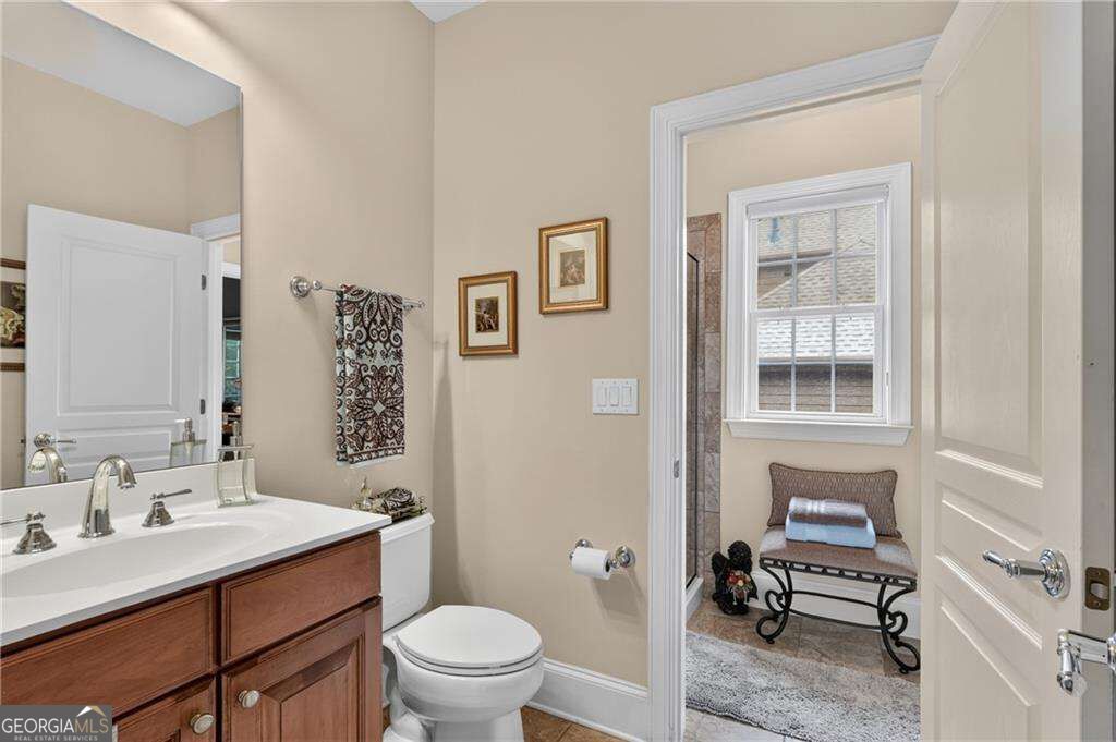 4640 Notting Hill Drive Property Photo 18