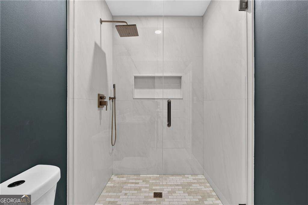 4640 Notting Hill Drive Property Photo 35