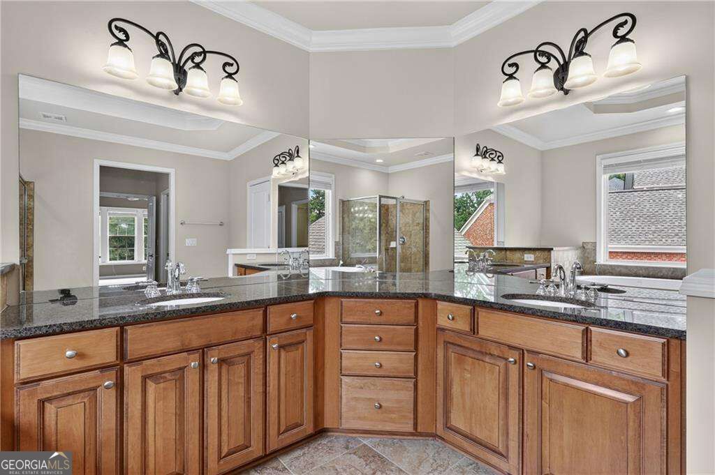 4640 Notting Hill Drive Property Photo 43