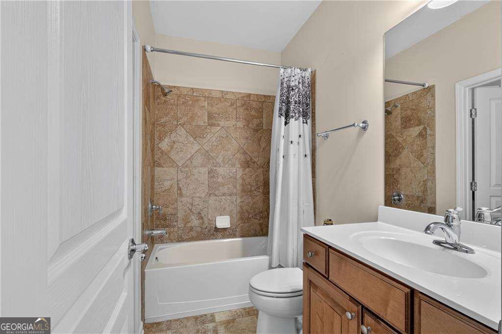 4640 Notting Hill Drive Property Photo 44