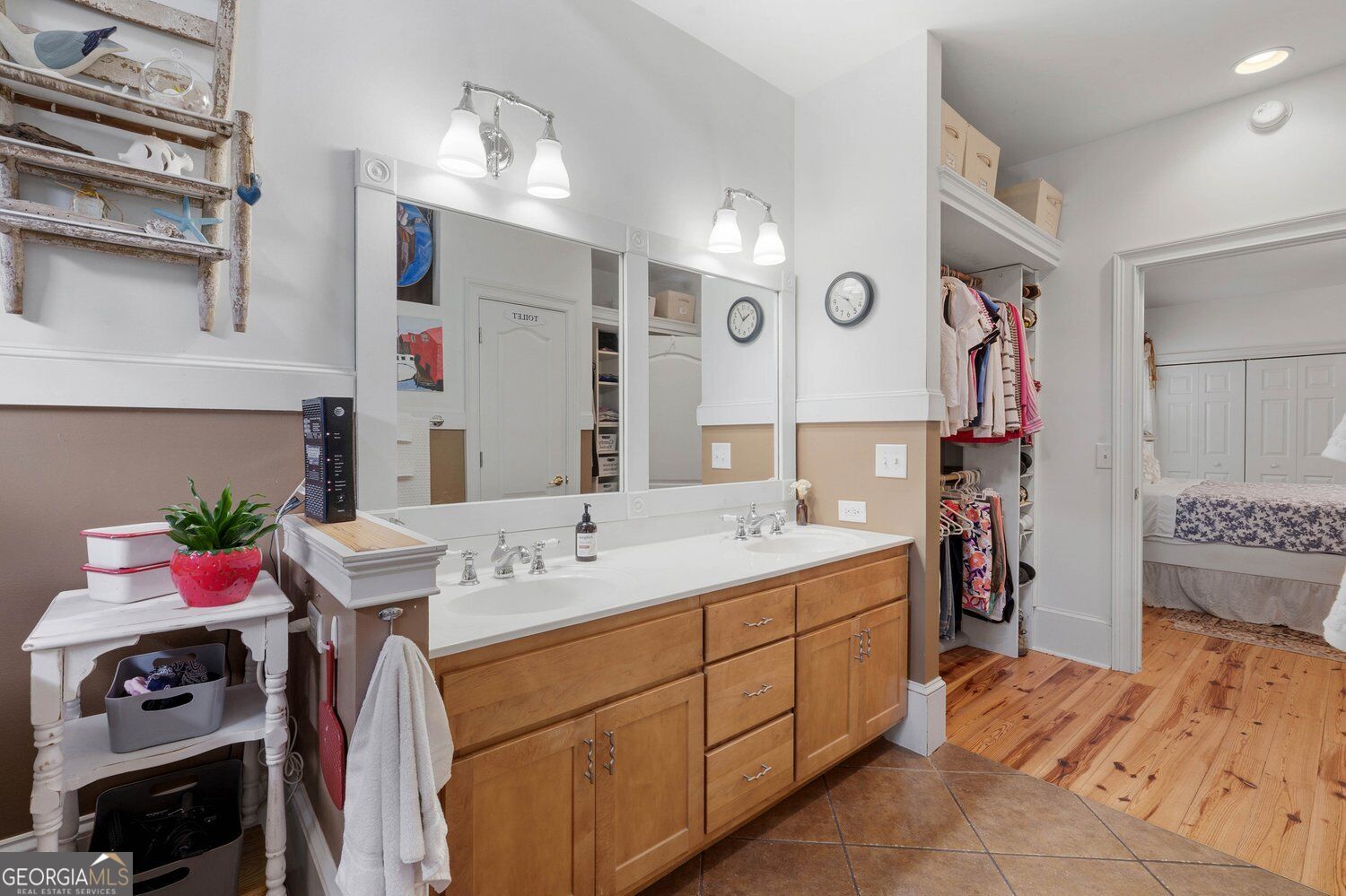 52 Ridge Street Property Photo 23