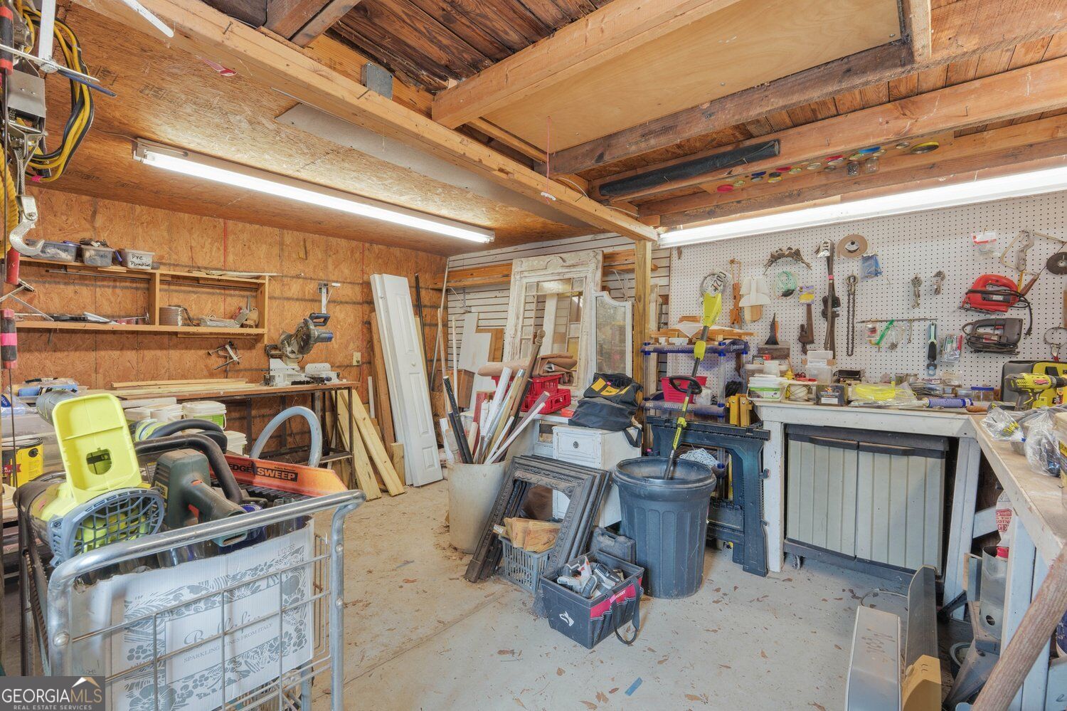 52 Ridge Street Property Photo 41