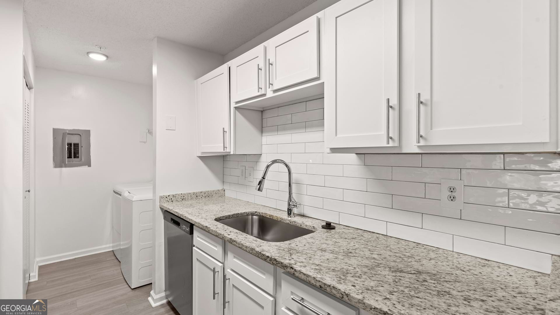 860 Rock Quarry Road # 0213 Property Photo 4