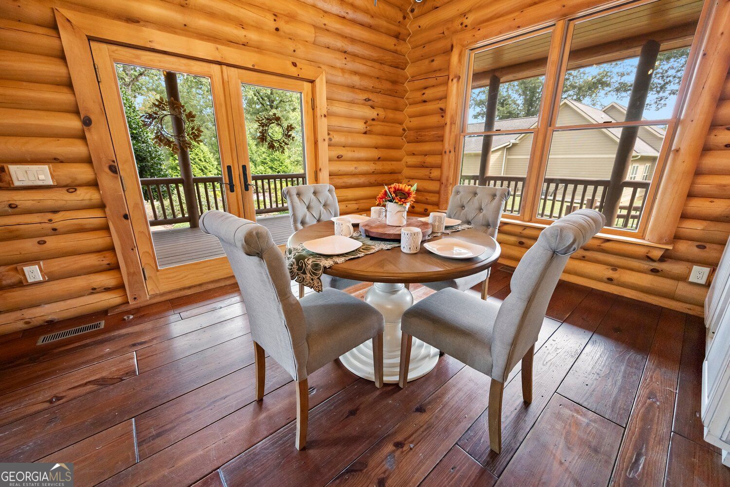 110 Caspian Trail Property Photo 7