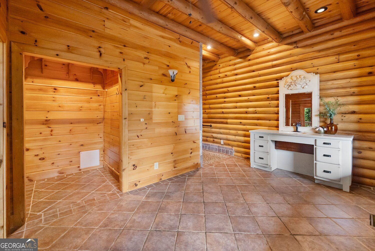 110 Caspian Trail Property Photo 22