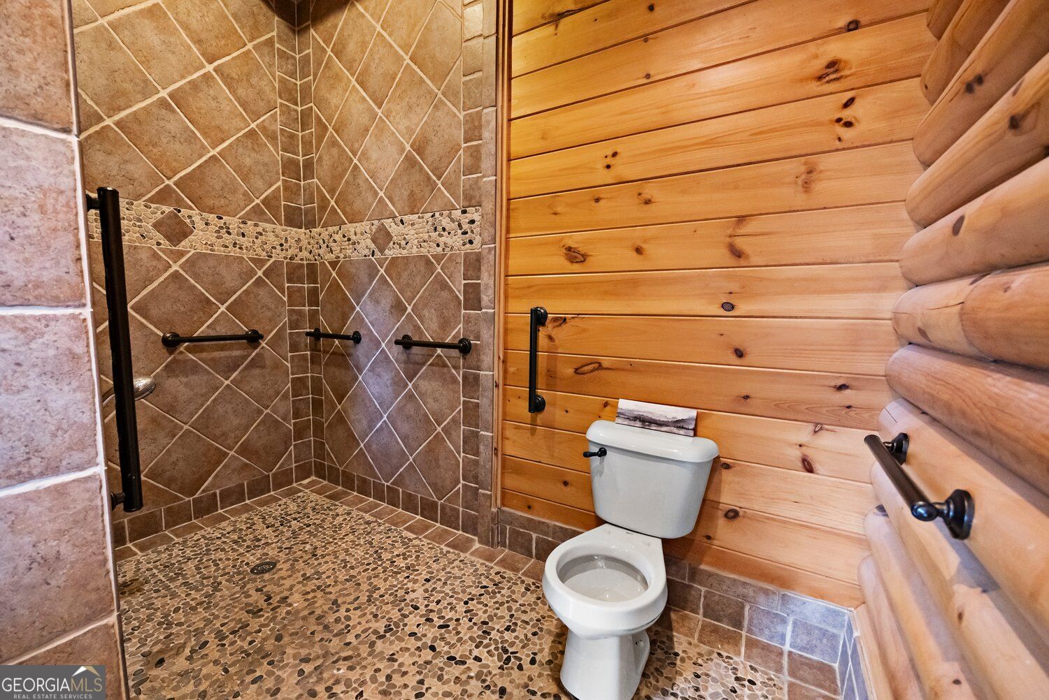 110 Caspian Trail Property Photo 23