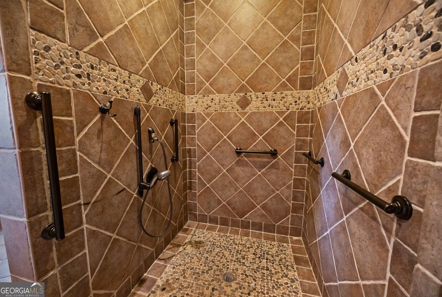 110 Caspian Trail Property Photo 24