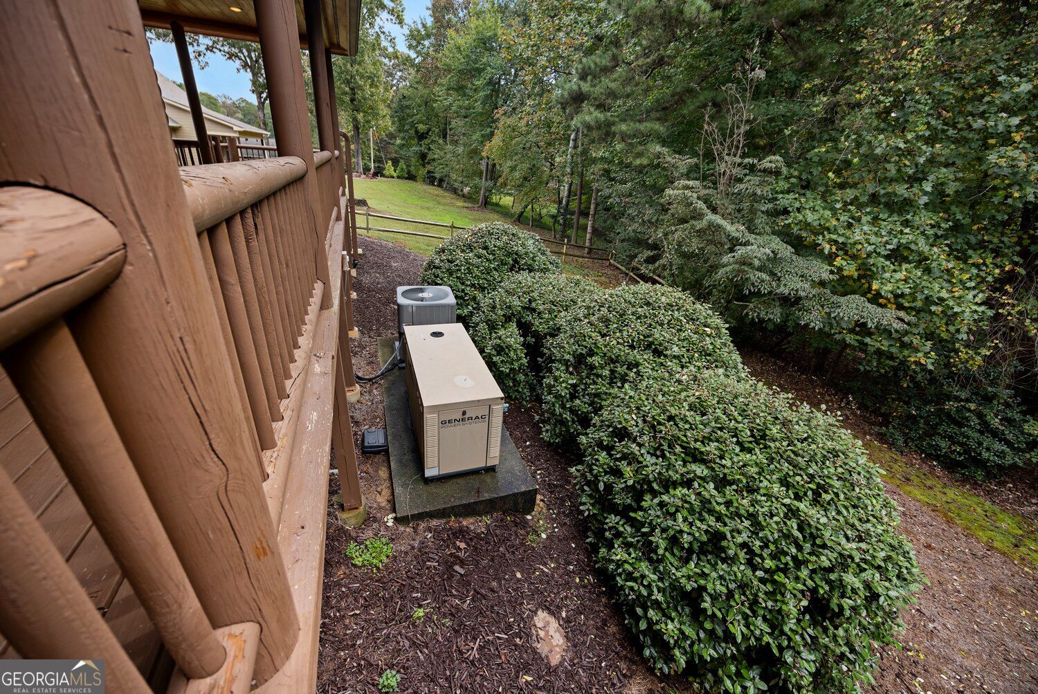 110 Caspian Trail Property Photo 43