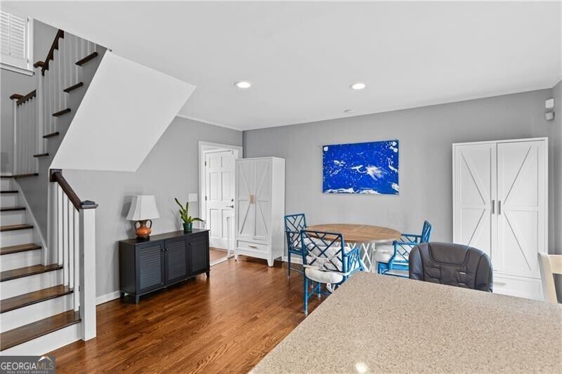 1055 Club Place Ne Property Photo 17