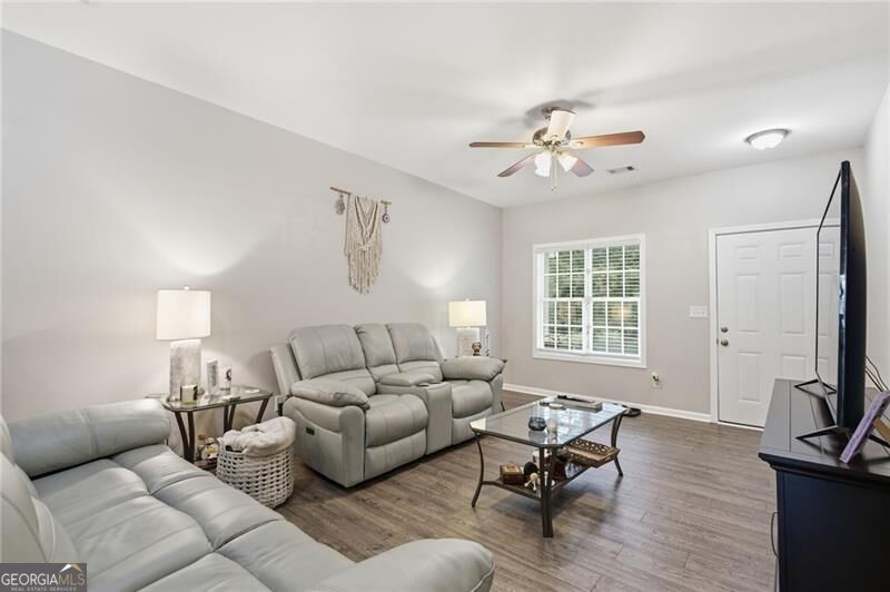 3135 Cedar Glade Lane Property Photo 4