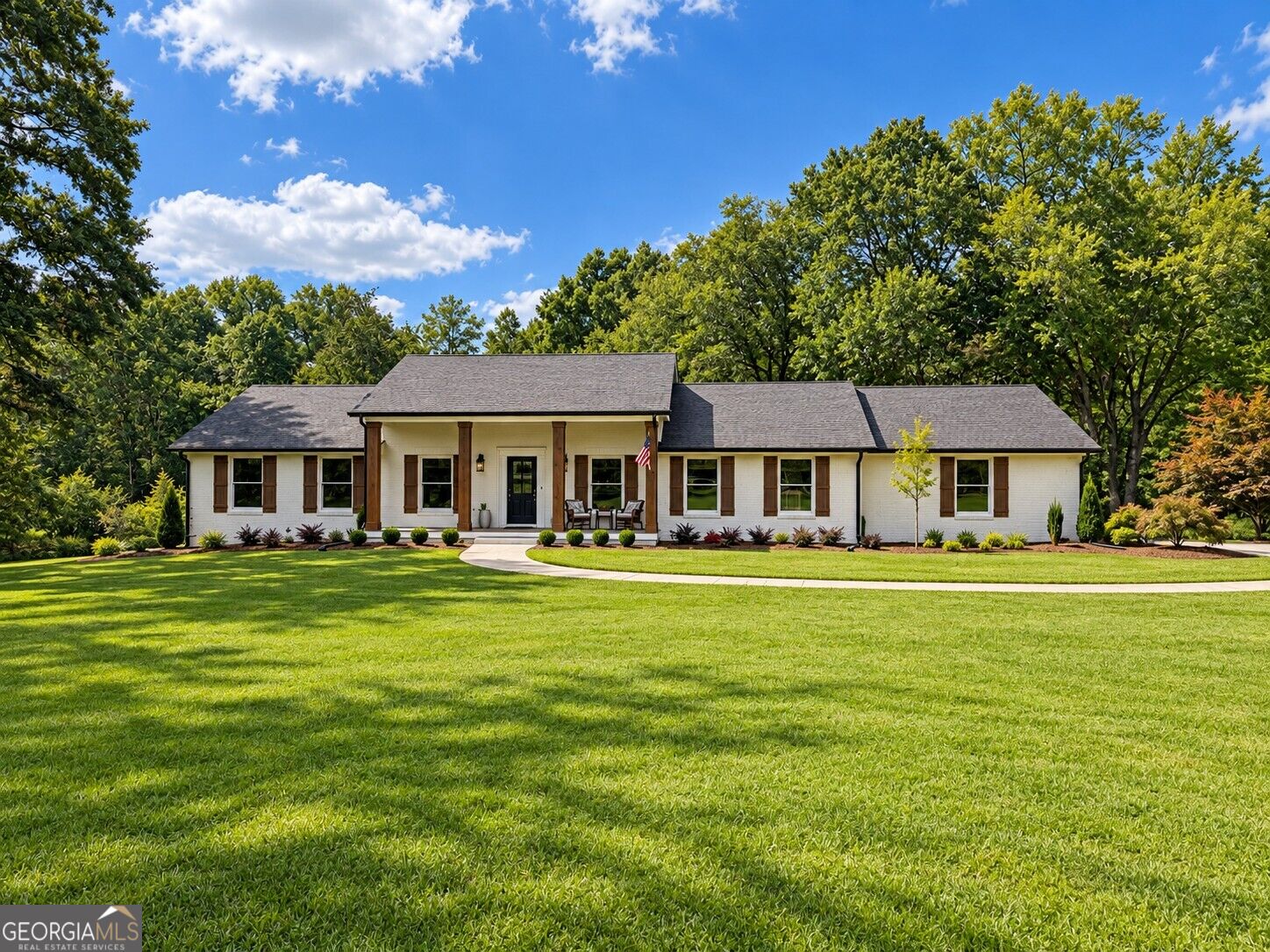 1209 County Line Road Property Photo 1