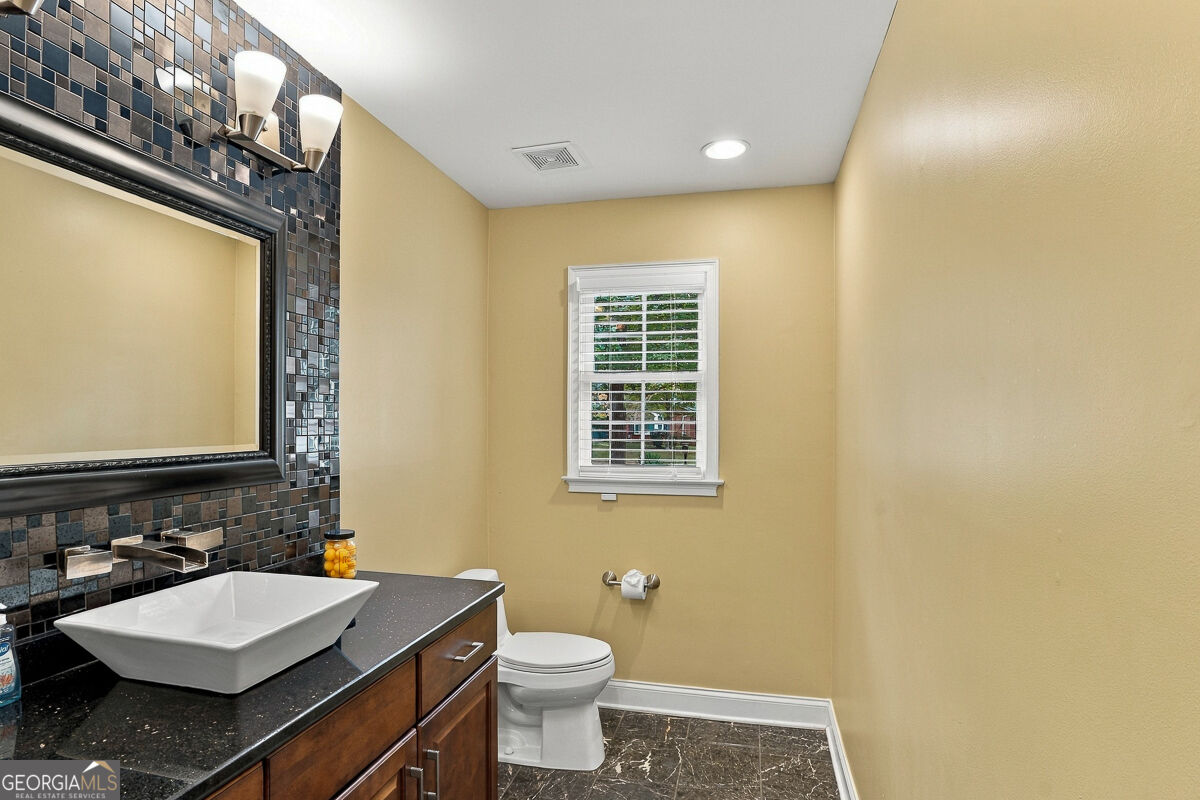 2460 Due West Circle Nw Property Photo 11