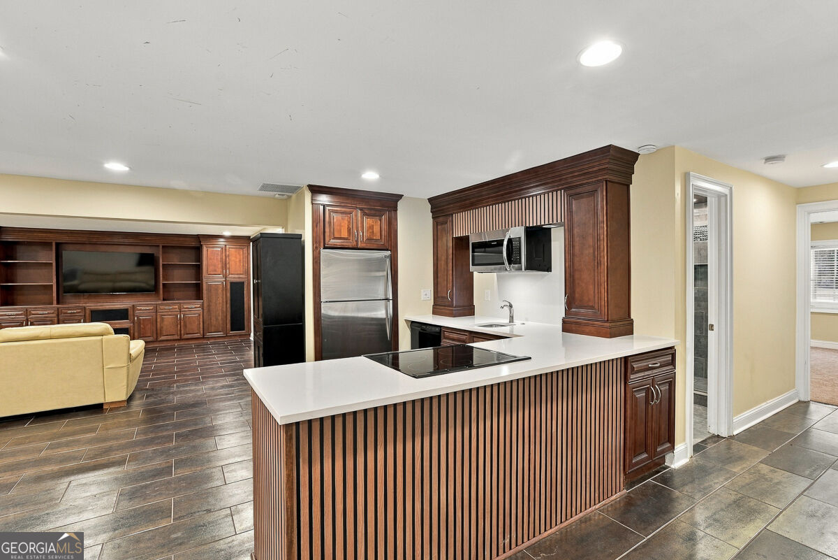 2460 Due West Circle Nw Property Photo 48