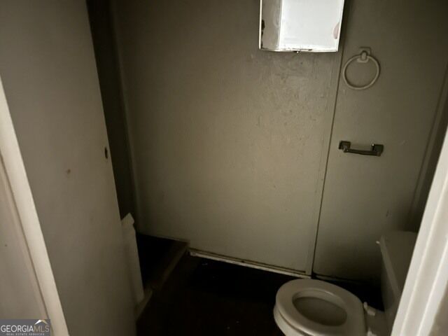 1121 Lyons Street Property Photo 14