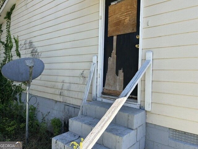 1121 Lyons Street Property Photo 15