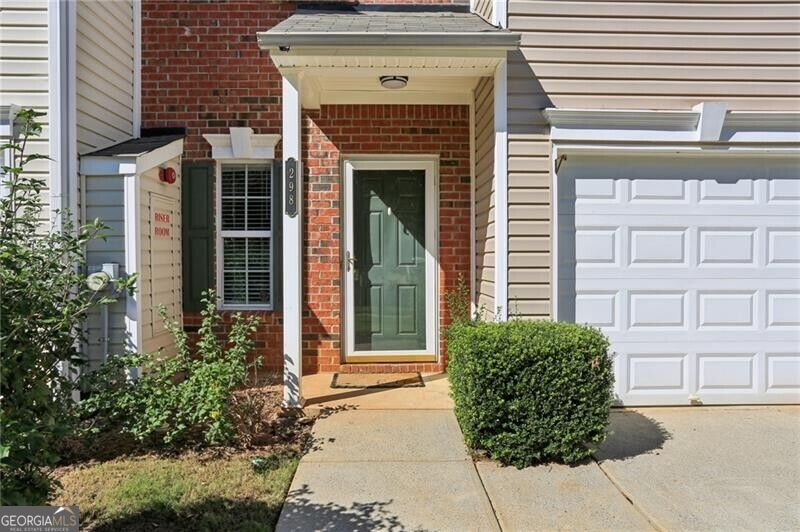 298 Azalea Circle Property Photo 3