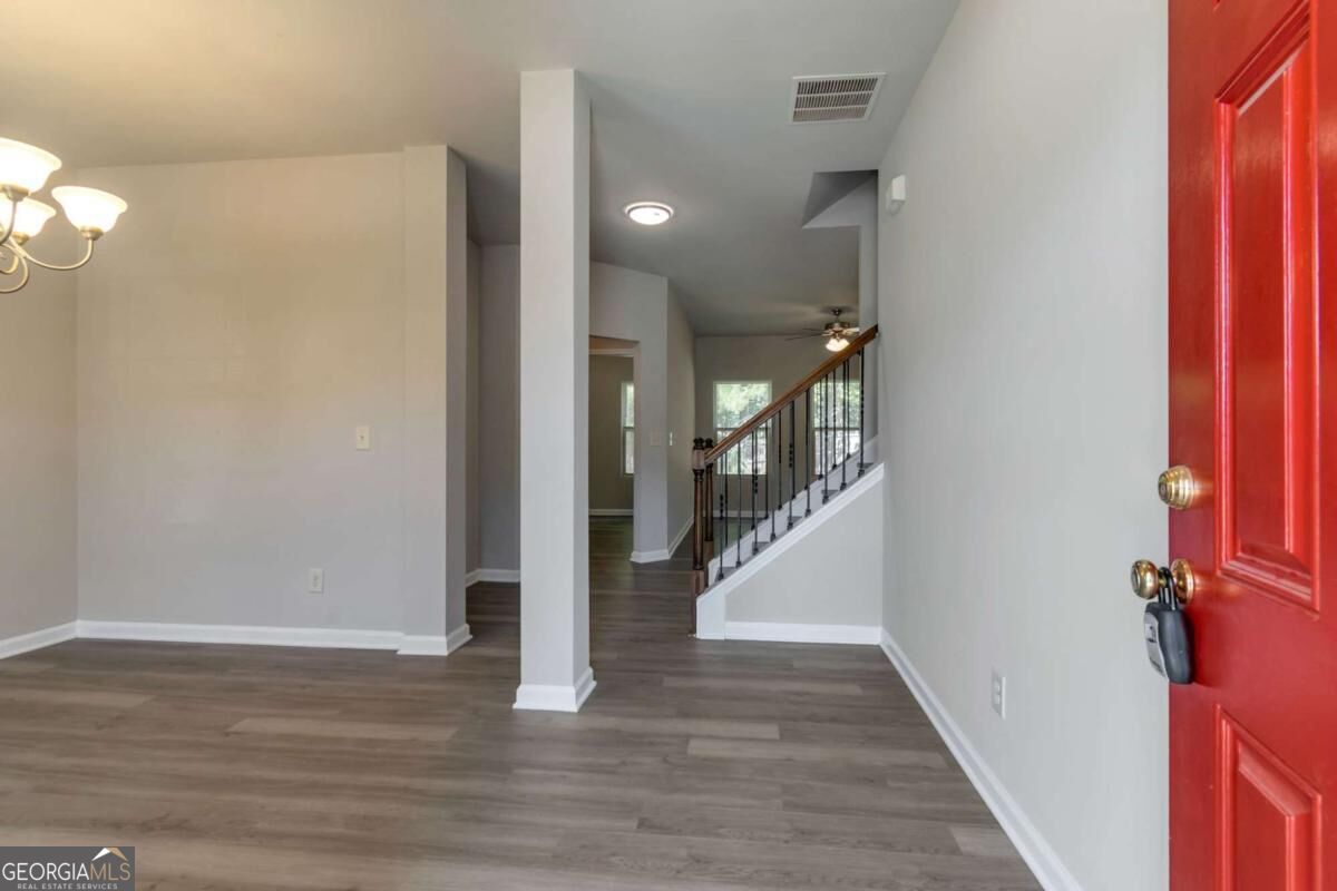 4824 Clarkstone Circle Property Photo 4