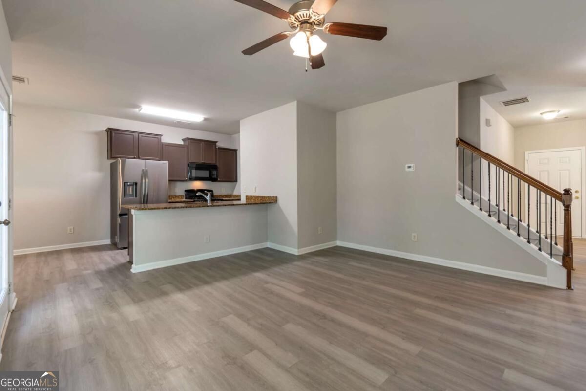 4824 Clarkstone Circle Property Photo 7
