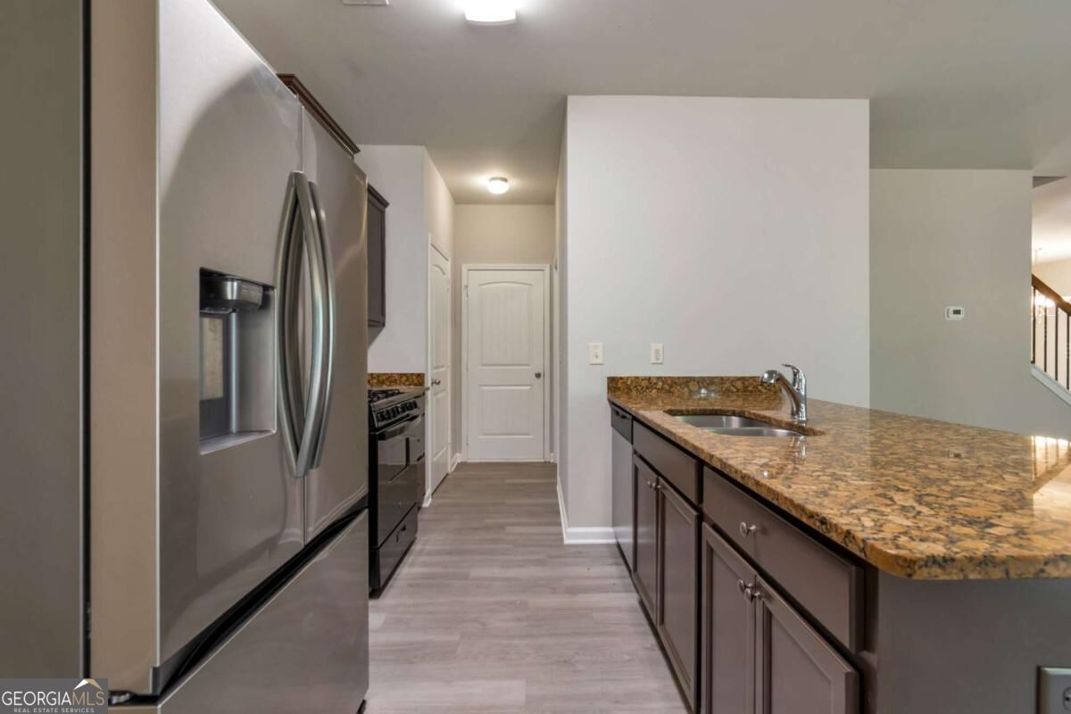 4824 Clarkstone Circle Property Photo 11