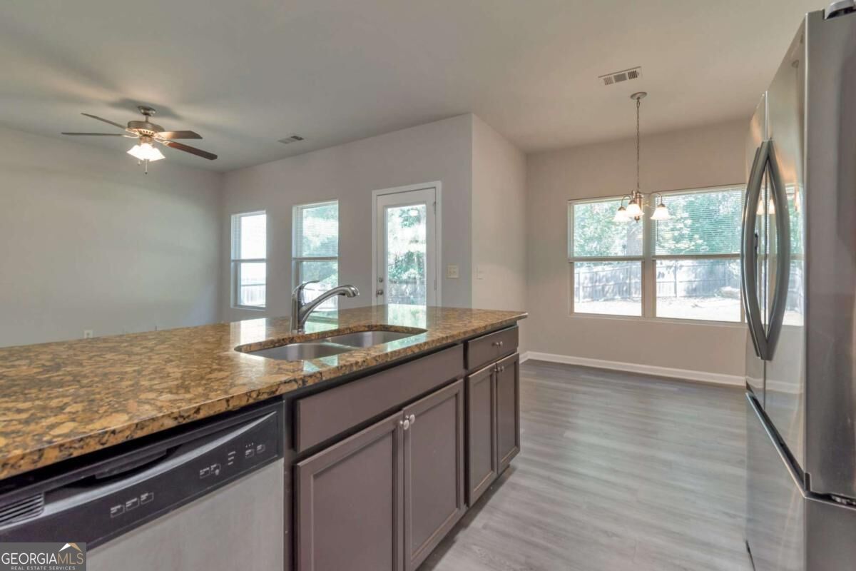 4824 Clarkstone Circle Property Photo 13