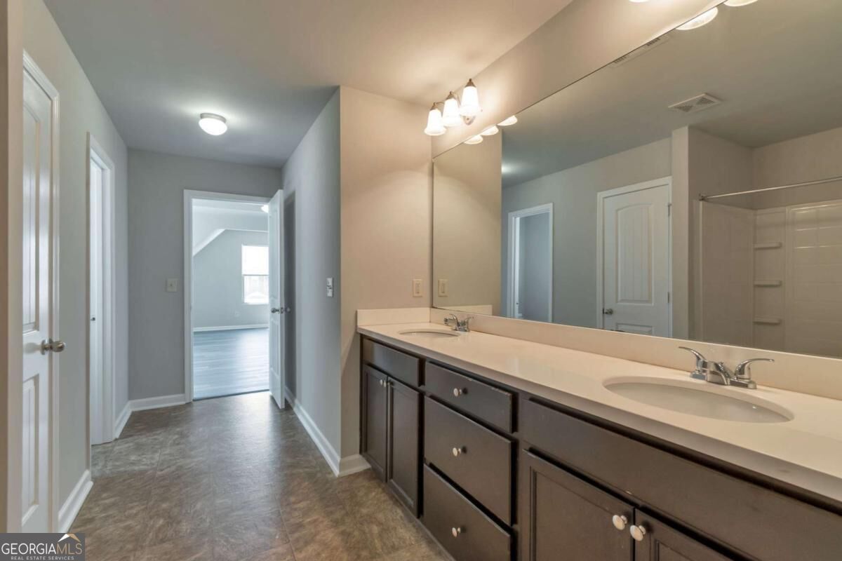 4824 Clarkstone Circle Property Photo 17