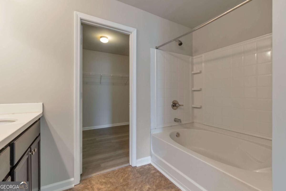 4824 Clarkstone Circle Property Photo 18