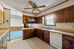 520 Morris Road Property Photo 6