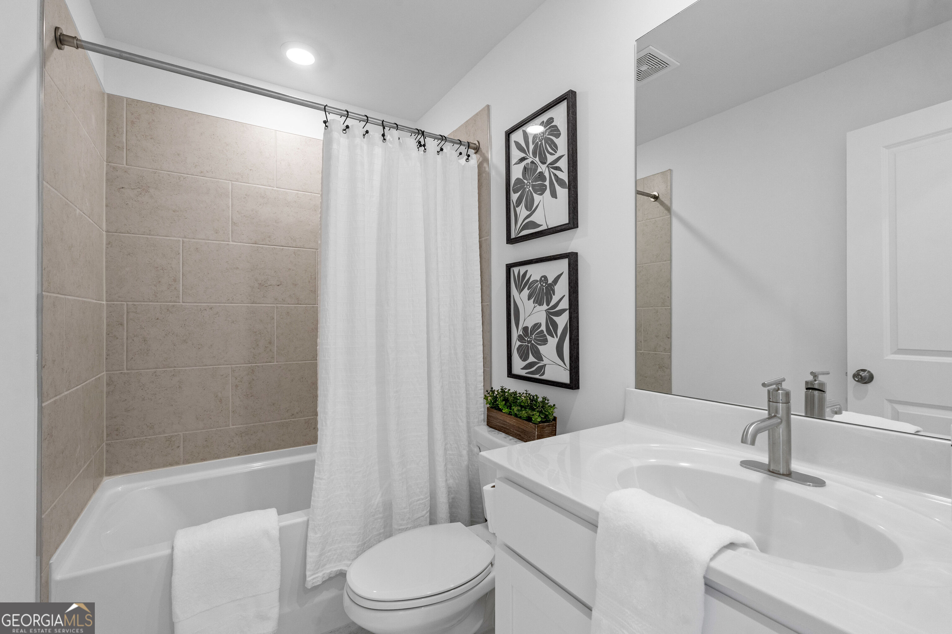 130 Airmont Drive # 77 Property Photo 40