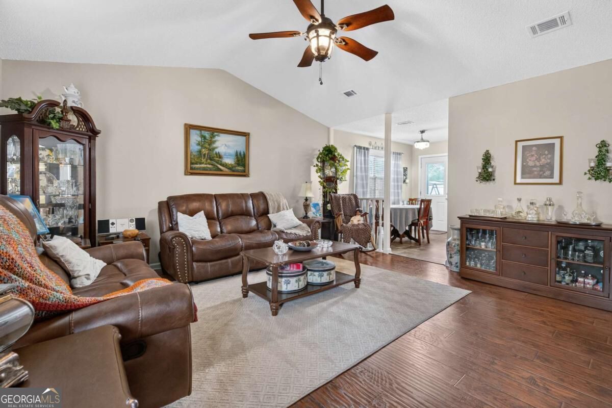 260 Glenn Bryant Road Property Photo 6