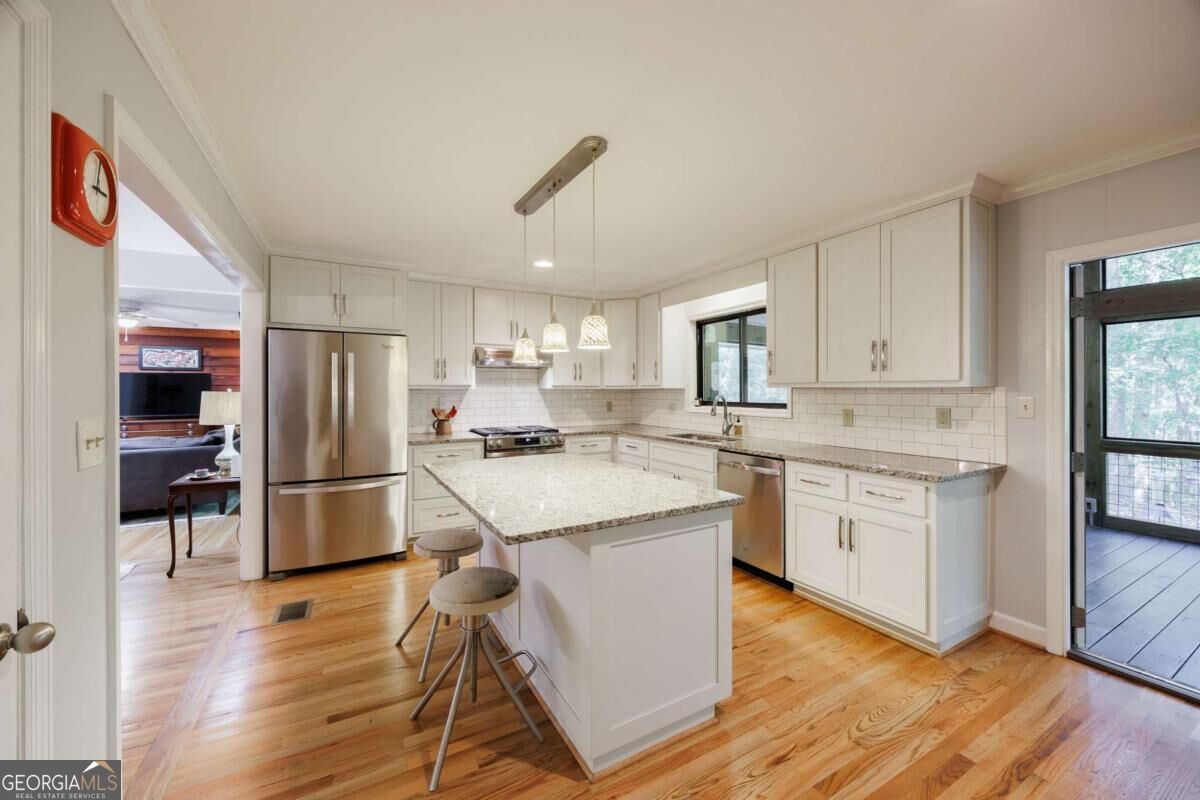 117 Gibbons Place Property Photo 13