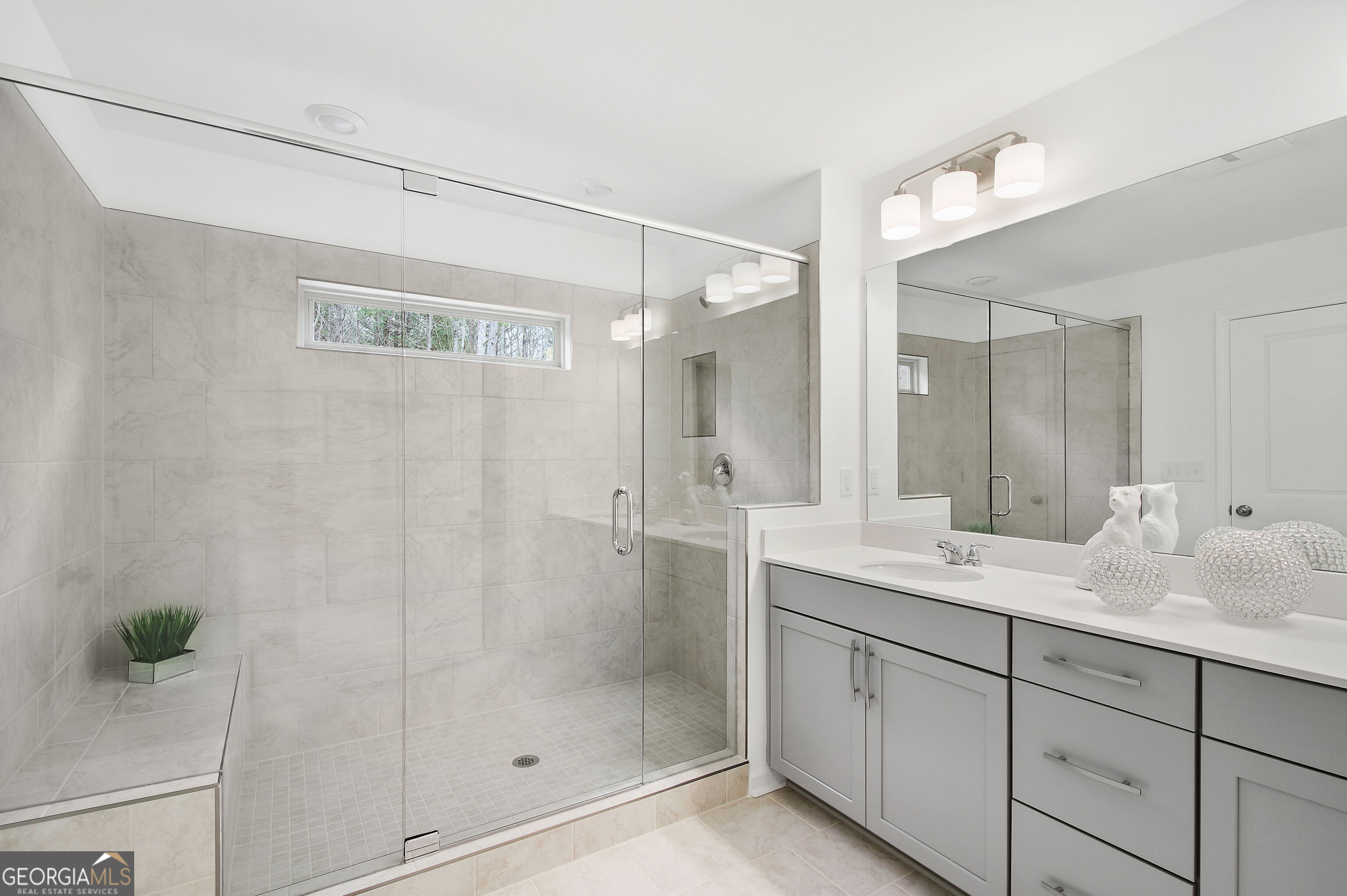 1576 Halstead Place # 1576 Property Photo 15