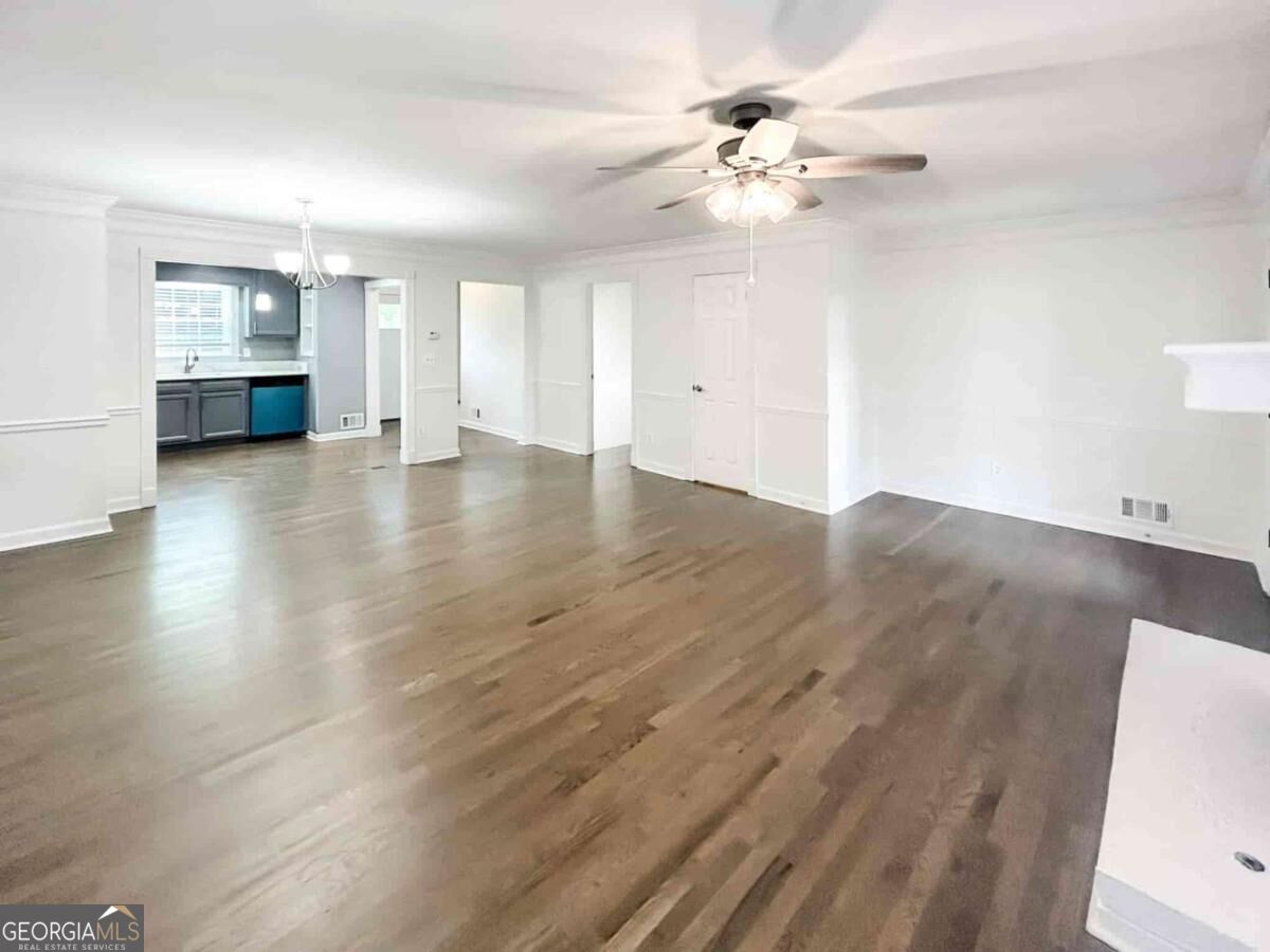 1044 Oaks Parkway Se Property Photo 13