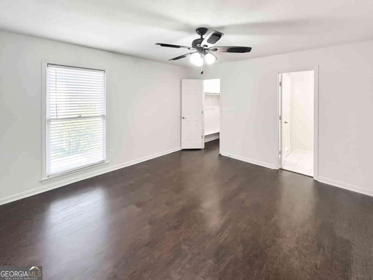 1044 Oaks Parkway Se Property Photo 19