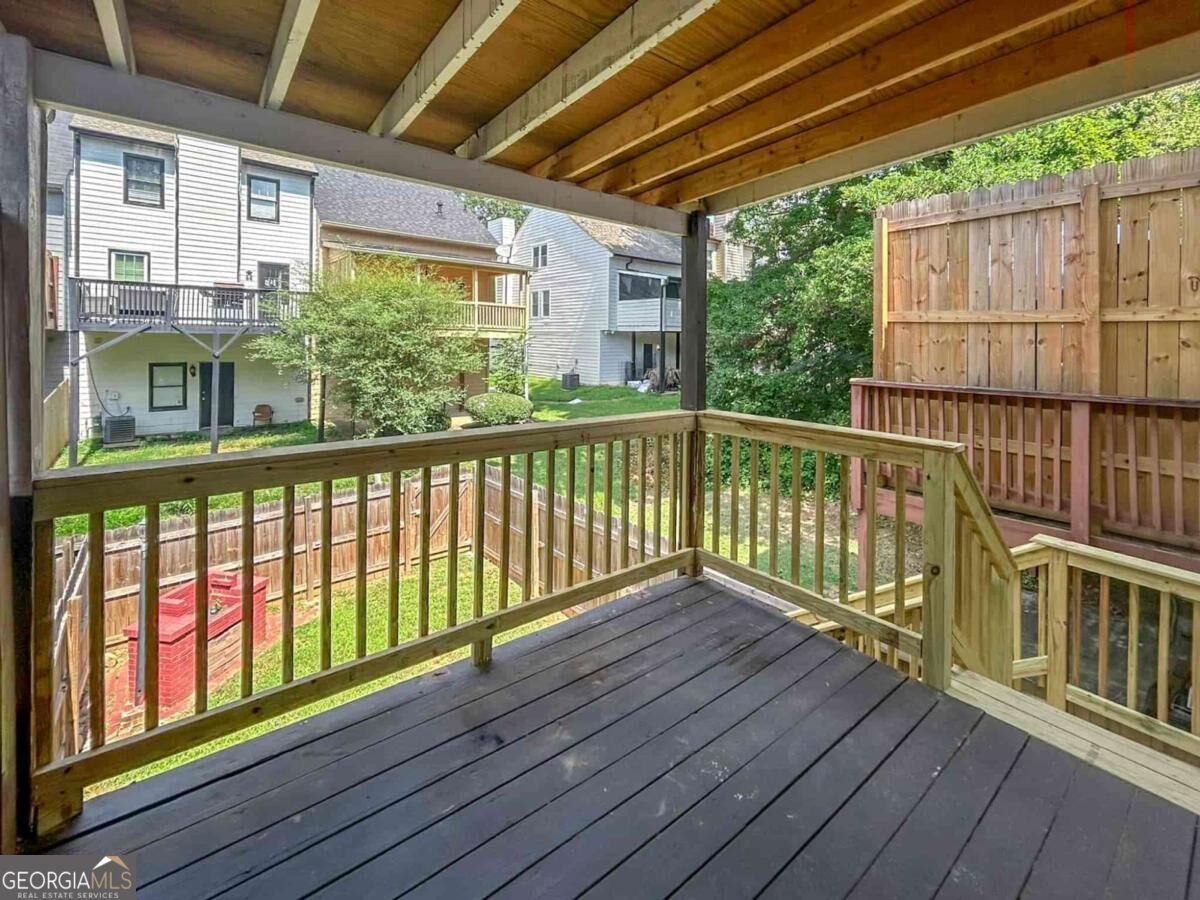 1044 Oaks Parkway Se Property Photo 27
